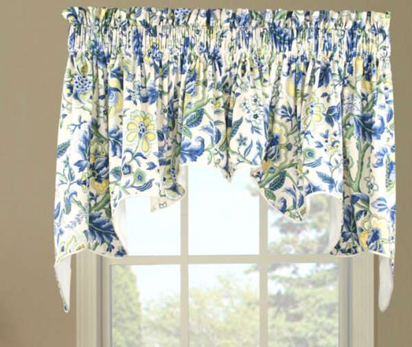 Regency Duchess Valance