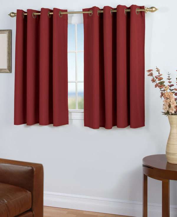 Glasgow Grommet Curtain with Wand