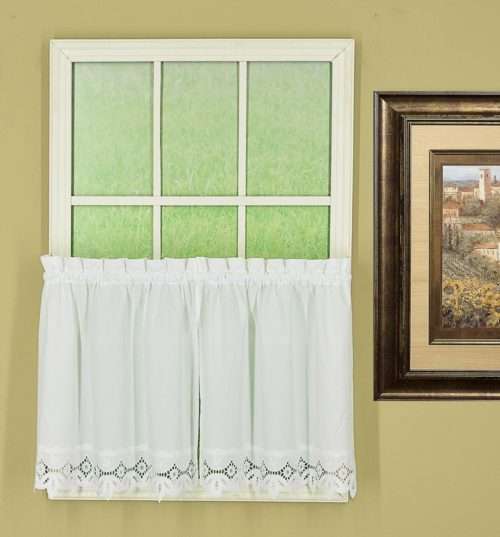 heirloom battenburg tier curtains