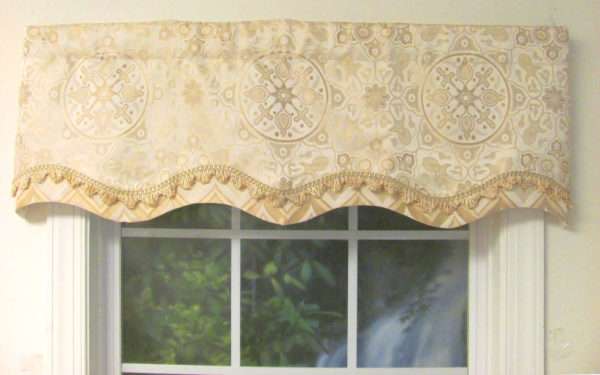 Konak Grandeur Valance