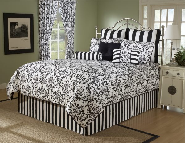 Astor Comforter Set - Victor Mill